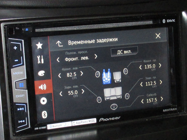Регулировка временной коррекции в Pioneer AVH-X2700BT Регулировка временной коррекции в Pioneer AVH-X2700BT