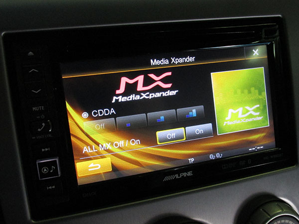 Настройка «Media Xpander» в Alpine INE-W990BT Настройка «Media Xpander» в Alpine INE-W990BT