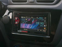 Фотография установки магнитолы Pioneer AVH-2400BT в Kia Rio