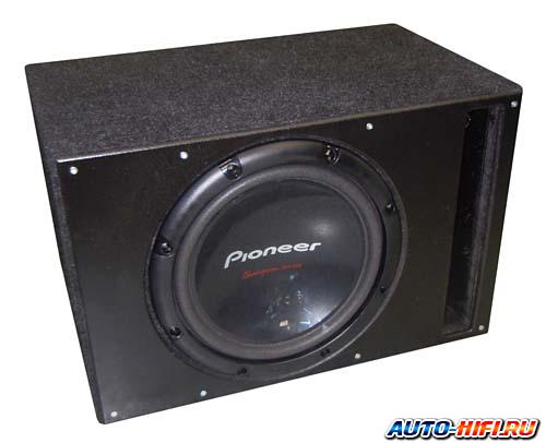 Сабвуфер в корпусе с фазоинвертoром Pioneer TS-W309D4 vented box